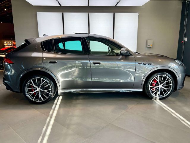 MASERATI GRECALE 3.0 V6 TROFEO 530CV AUTO - foto 8