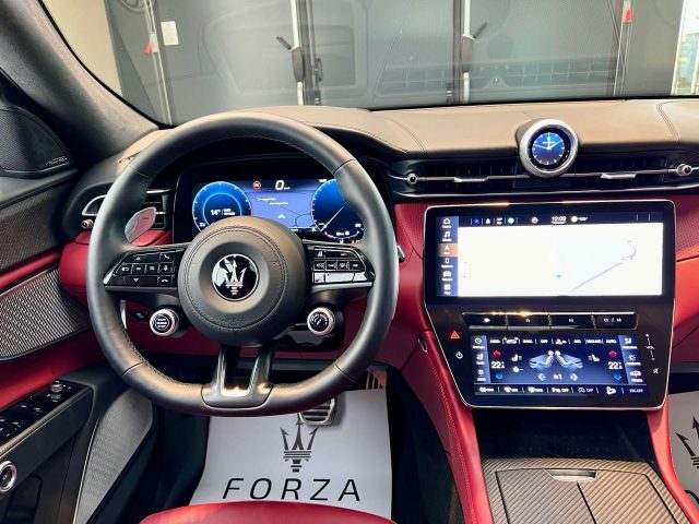MASERATI GRECALE 3.0 V6 TROFEO 530CV AUTO - foto 14