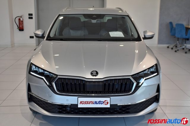 SKODA OCTAVIA WAGON 2.0 TDI 150 CV DSG STYLE + - foto 8