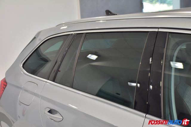SKODA OCTAVIA WAGON 2.0 TDI 150 CV DSG STYLE + - foto 28