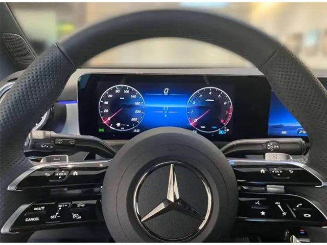 MERCEDES-BENZ A 250 A 250 PREMIUM AMG 4MATIC AUTO/NI - foto 9