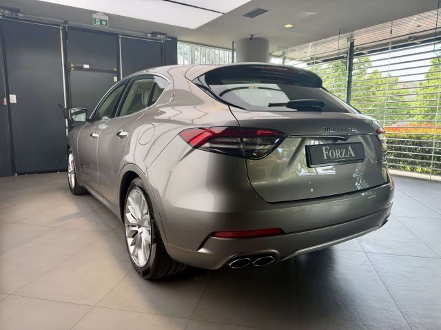 MASERATI LEVANTE LEVANTE 2.0 MHEV GT 330CV - foto 13