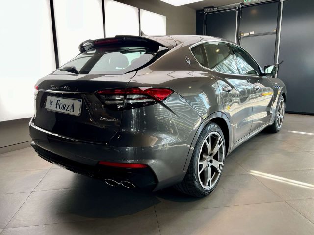 MASERATI LEVANTE 2.0 MHEV GT 330CV , SPORT PACK , - foto 8