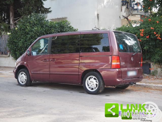 MERCEDES-BENZ V 220 CDI ?7 POSTI? - foto 24