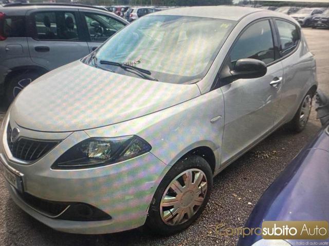 LANCIA Ypsilon — foto 1