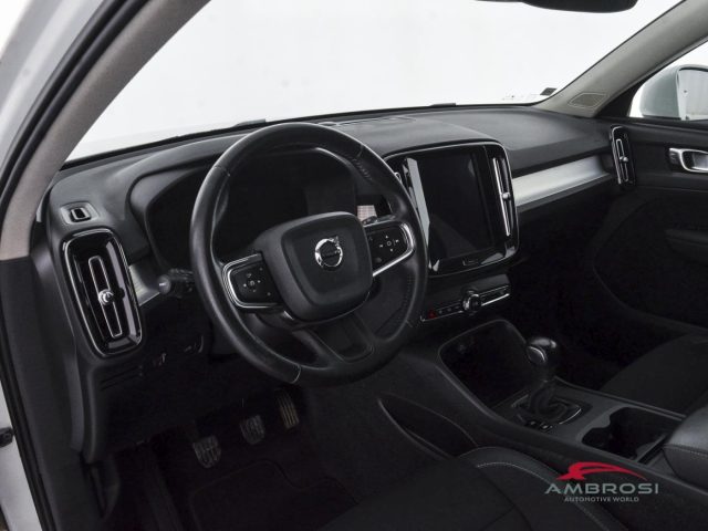 VOLVO XC40 D3 BUSINESS PLUS AWD - foto 8