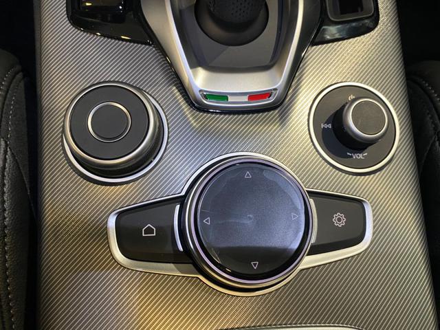 ALFA ROMEO STELVIO 2.2  210 CV AT8 Q4 VELOCE TETTO  - foto 10