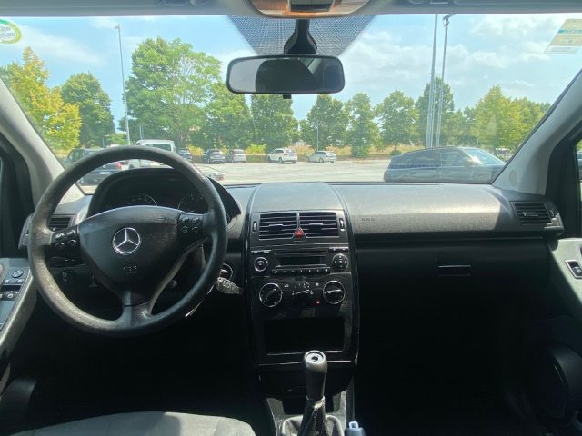 MERCEDES-BENZ A 150 CLASSIC - foto 10