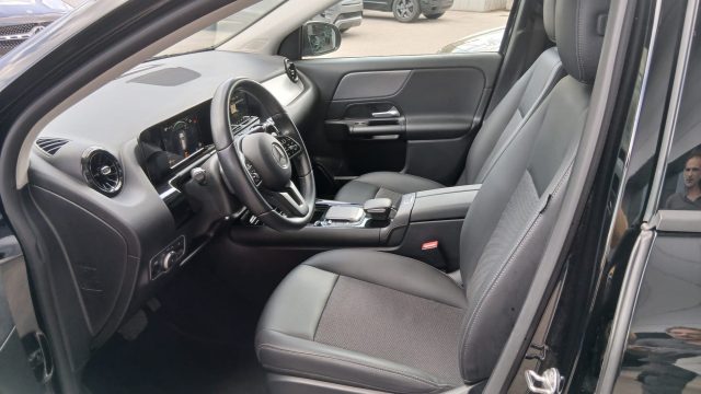 MERCEDES-BENZ GLA 180 D AUTOMATIC BUSINESS - foto 7