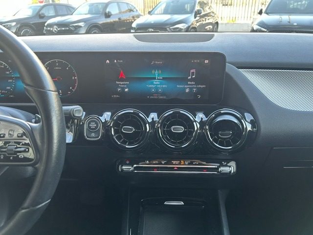 MERCEDES-BENZ GLA 200 D AUTOMATIC BUSINESS EXTRA - foto 16