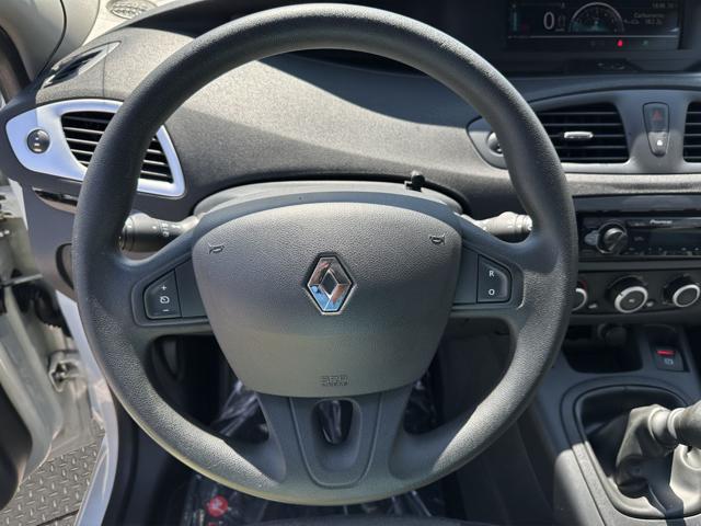 RENAULT SCENIC 1.5 DCI 110CV S&S LIVE - foto 8