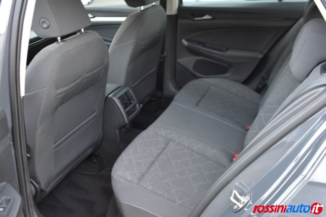 VOLKSWAGEN GOLF 8 1.5 ETSI 150 CV DSG LIFE + NAV - foto 12