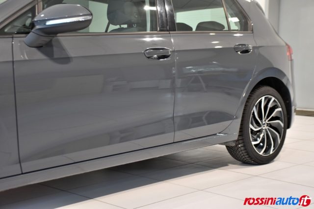 VOLKSWAGEN GOLF 8 1.5 ETSI 150 CV DSG LIFE + NAV - foto 31