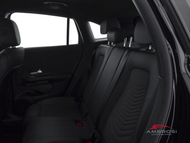 MERCEDES-BENZ GLA 180 180 AUTOMATIC SPORT - foto 10