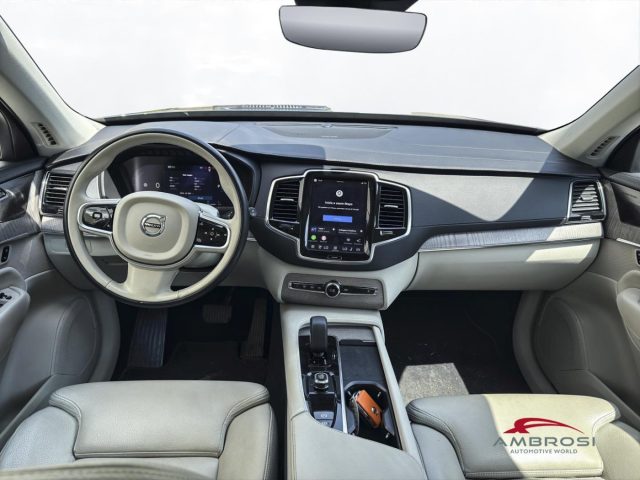 VOLVO XC90 T8 RECHARGE AWD PLUG-IN HYBRID A - foto 14