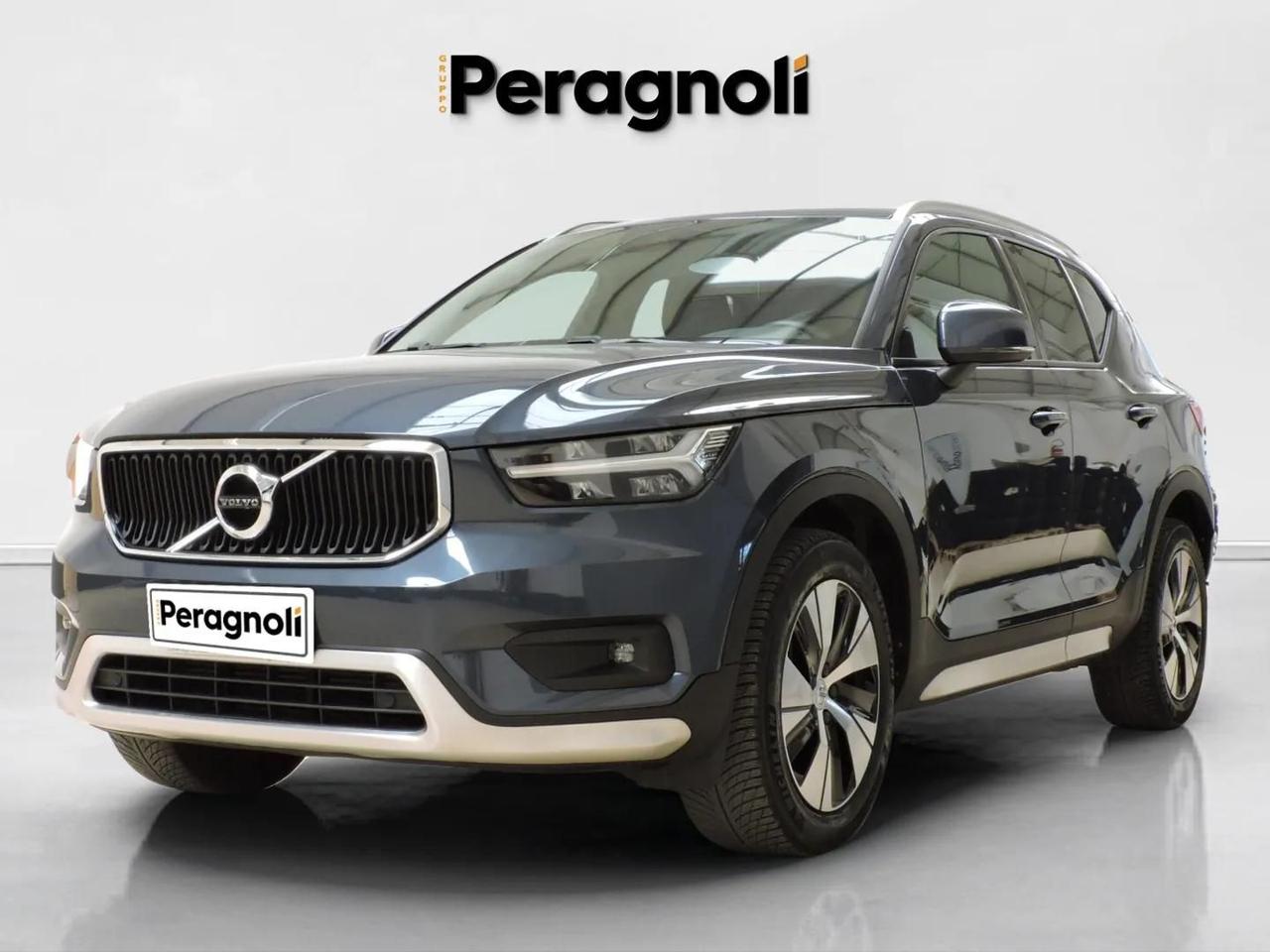 VOLVO XC40 T3 Geartronic Momentum Pro
