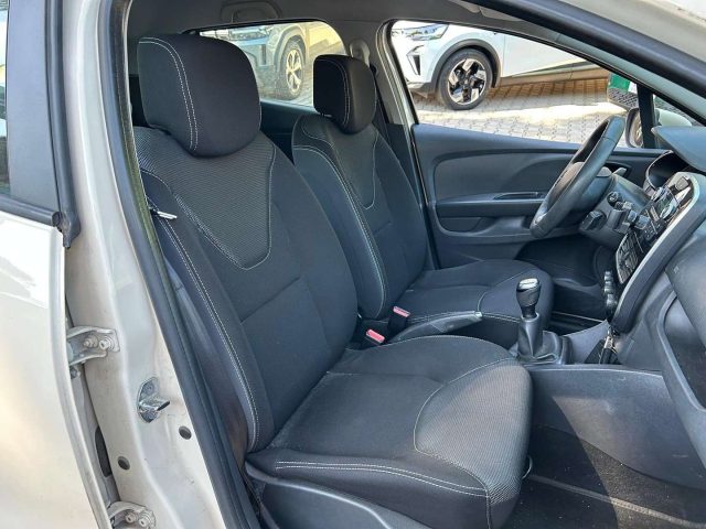 RENAULT CLIO IV 2017 5 PORTE 1.2 16V ZEN - foto 14