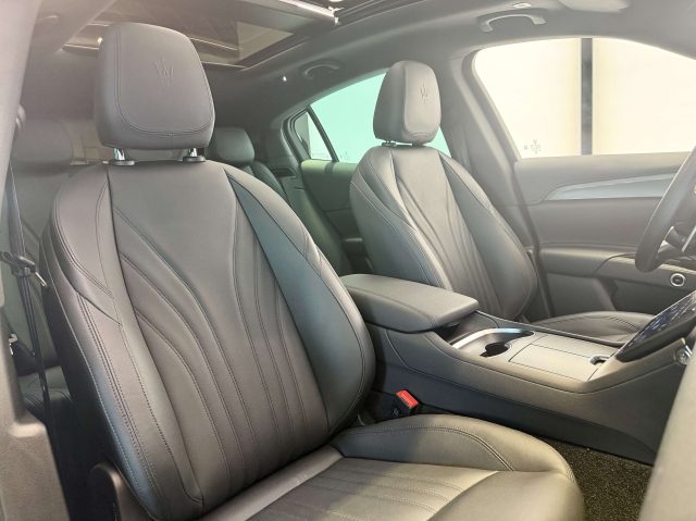 MASERATI GRECALE GRECALE 2.0 MHEV GT 250CV - foto 12