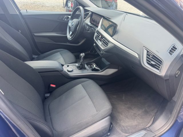 BMW 118 I 5P. ADVANTAGE - foto 18