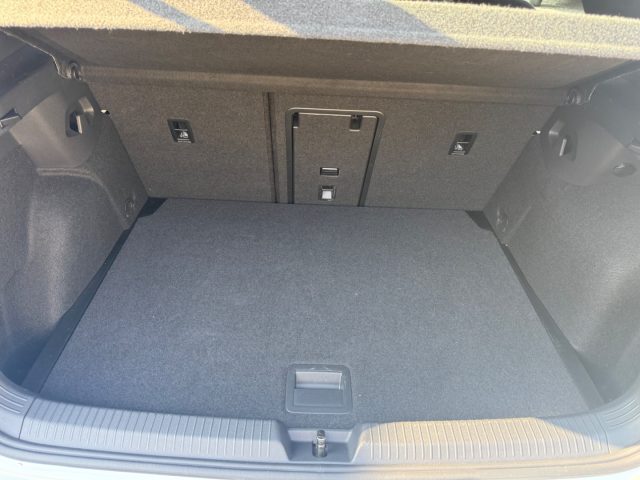 VOLKSWAGEN GOLF 2.0 TSI DSG GTI - foto 15