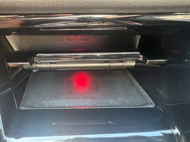 VOLKSWAGEN GOLF 2.0 TSI DSG GTI - foto 28