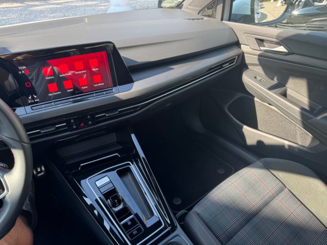 VOLKSWAGEN GOLF 2.0 TSI DSG GTI - foto 29