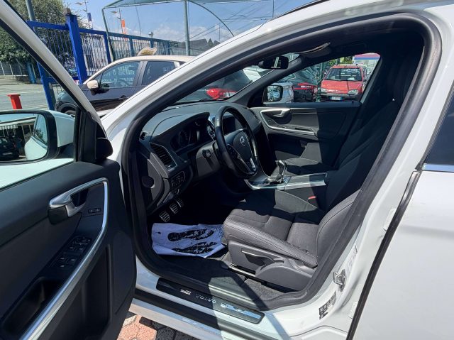 VOLVO XC60 XC60 I  2.0 D4 MOMENTUM 181CV - foto 12
