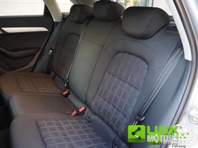 AUDI Q3 2.0 TDI 120 CV S TRONIC SPORT - foto 6