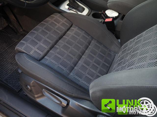 AUDI Q3 2.0 TDI 120 CV S TRONIC SPORT - foto 37