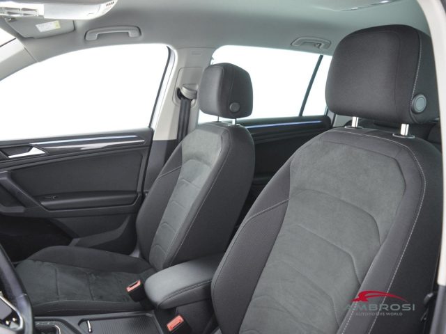 VOLKSWAGEN TIGUAN 2.0 TDI ELEGANCE 150CV DSG - foto 9