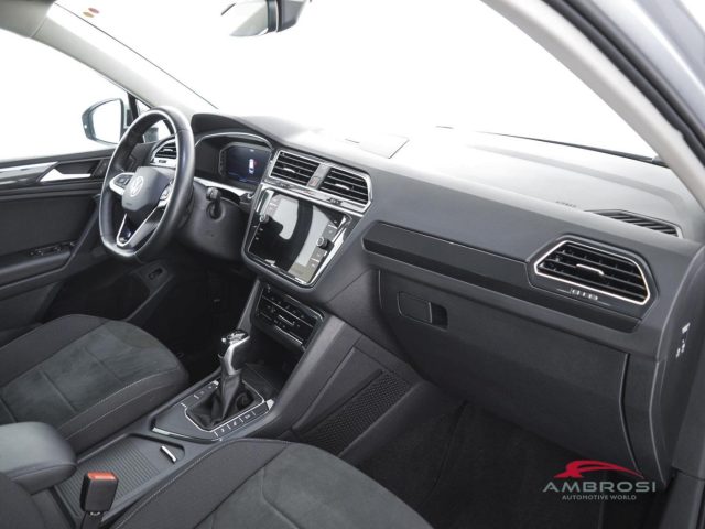 VOLKSWAGEN TIGUAN 2.0 TDI ELEGANCE 150CV DSG - foto 12