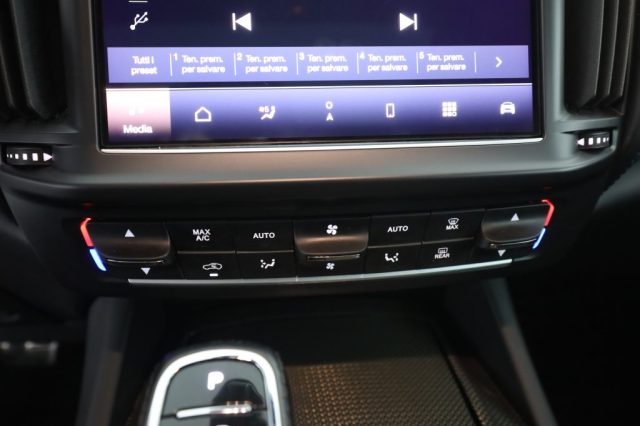 MASERATI LEVANTE LEVANTE 330 CV MHEV AWD GT - foto 12
