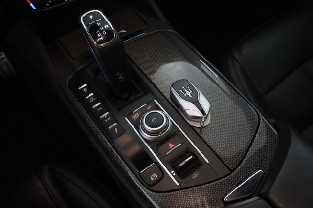 MASERATI LEVANTE LEVANTE 330 CV MHEV AWD GT - foto 13