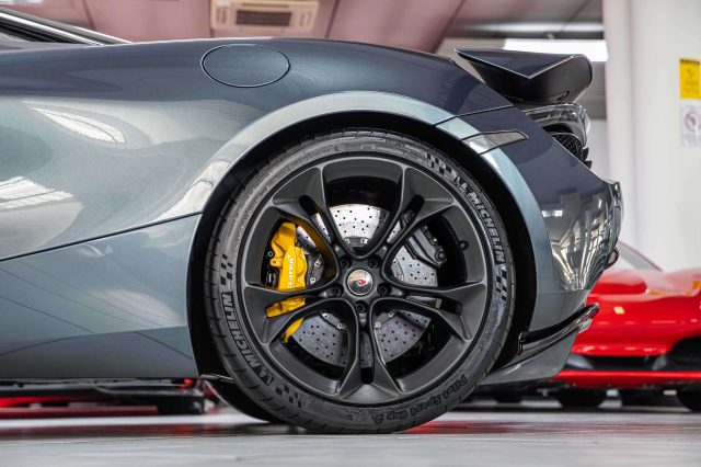 MCLAREN 720S LIFT SYSTEM|STEALTH PACK|CARBON  - foto 8