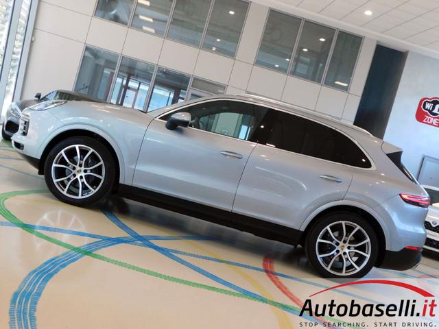 PORSCHE CAYENNE 3.0 V6 TIPTRONIC 340CV, CERCHI 2 - foto 42