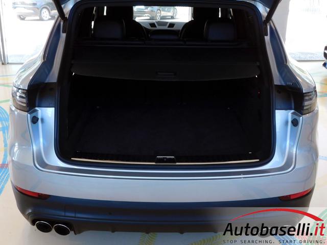 PORSCHE CAYENNE 3.0 V6 TIPTRONIC 340CV, CERCHI 2 - foto 27