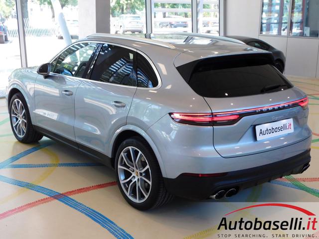 PORSCHE CAYENNE 3.0 V6 TIPTRONIC 340CV, CERCHI 2 - foto 33