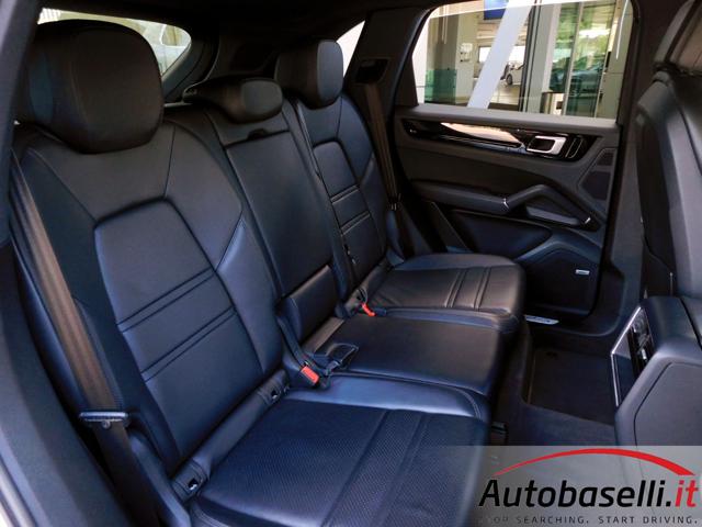 PORSCHE CAYENNE 3.0 V6 TIPTRONIC 340CV, CERCHI 2 - foto 22