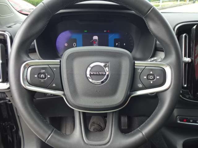 VOLVO XC40 2.0 B3 ULTIMATE BRIGHT AUTO IVA  - foto 11