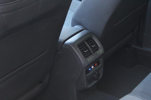 VOLKSWAGEN TIGUAN 2.0 TDI 150 CV SCR DSG - foto 6