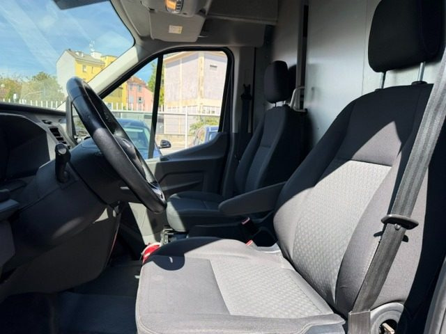 FORD TRANSIT 350 2.0TDCI ECOBLUE 130CV PL-TM  - foto 12