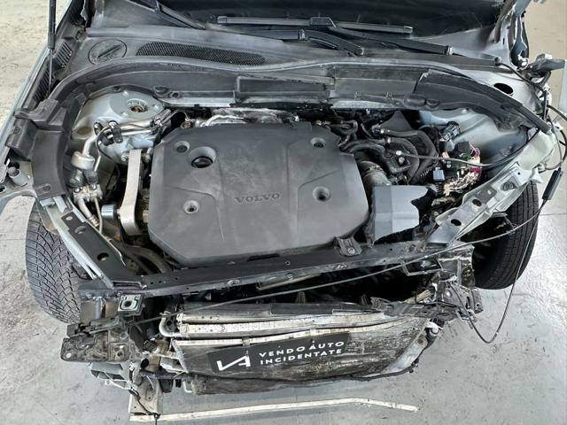 VOLVO XC60 B4 D AWD PLUS DARK - foto 9