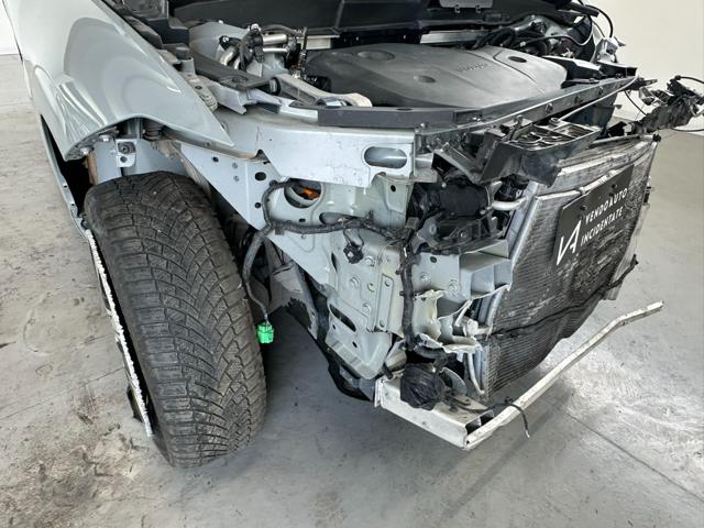 VOLVO XC60 B4 D AWD PLUS DARK - foto 10
