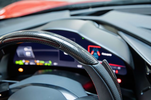 FERRARI 296 GTB CARBON+LEDS|LIFT|CAMERA|SCUDETTI - foto 14