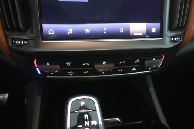 MASERATI LEVANTE LEVANTE 330 CV MHEV AWD GT - foto 13