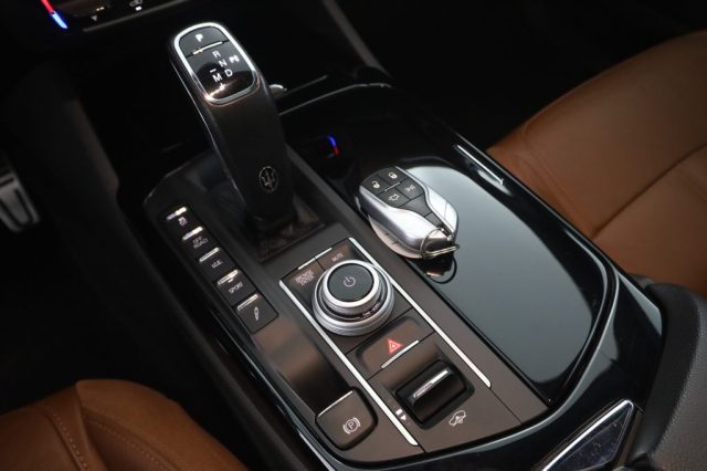 MASERATI LEVANTE LEVANTE 330 CV MHEV AWD GT - foto 14