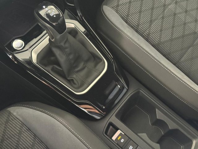 VOLKSWAGEN T-ROC 2.0 TDI 150 CV DSG R-LINE - foto 12