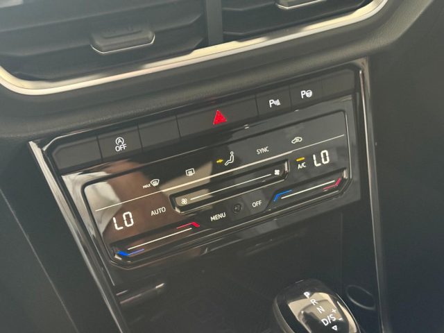 VOLKSWAGEN T-ROC 2.0 TDI 150 CV DSG R-LINE - foto 19