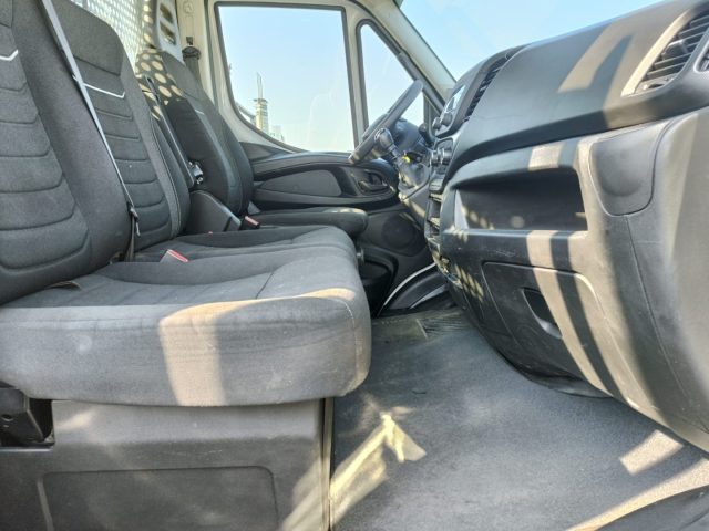 IVECO DAILY DAILY 35C16 CASSONE FISSO L4500  - foto 16