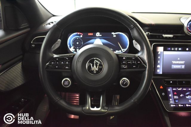 MASERATI GRECALE V6 530 CV AWD TROFEO - foto 10